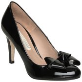 pied a terre black patent leather heels w bow