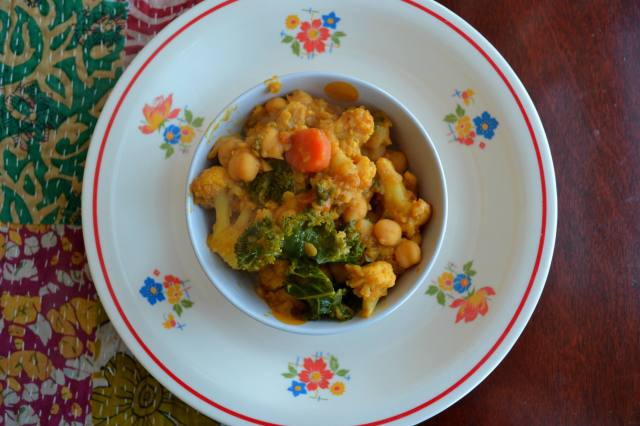 que sera sara veg curry top down